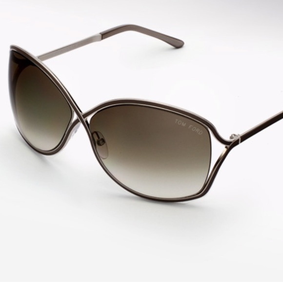 FLASH SALE⚡️Authentic TOM FORD “Rickie” Sunglasses - Picture 3 of 9